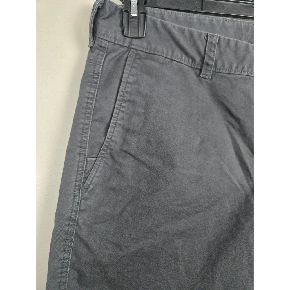 The North Face‎ Mens Chino Shorts Asphalt Grey Size 32 Sorona Stretch Hiking